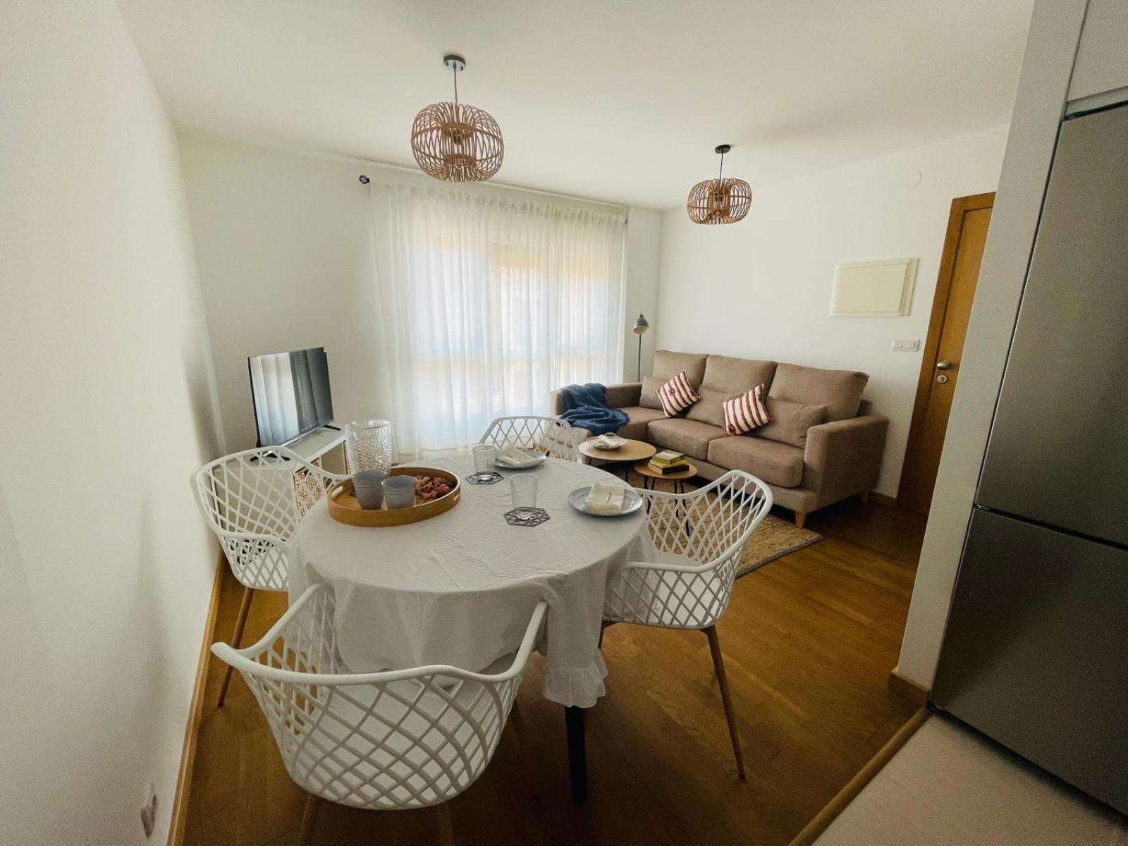 Apartamento Beirada 1 En Porto De Portocubelo Con Parking Lira  Eksteriør bilde